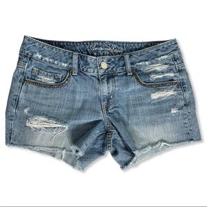American Eagle Distressed Denim Rhinestone Trim Raw Edge Shorts Size 10
